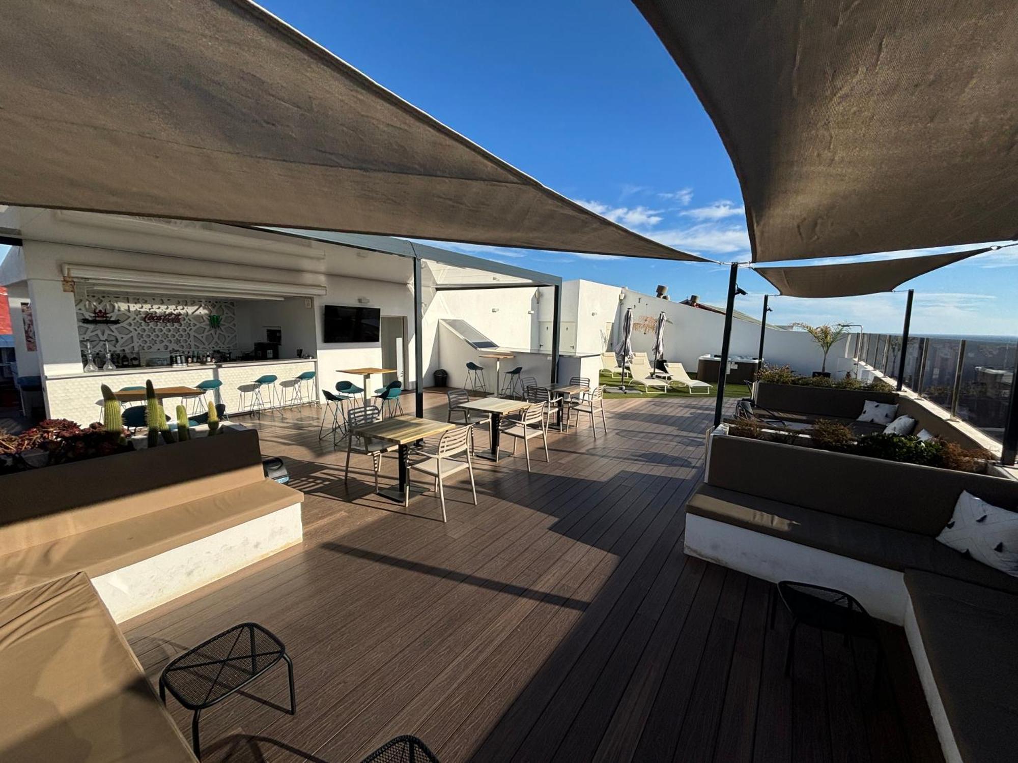 Daos Suites & Terrace Marbella Exterior photo